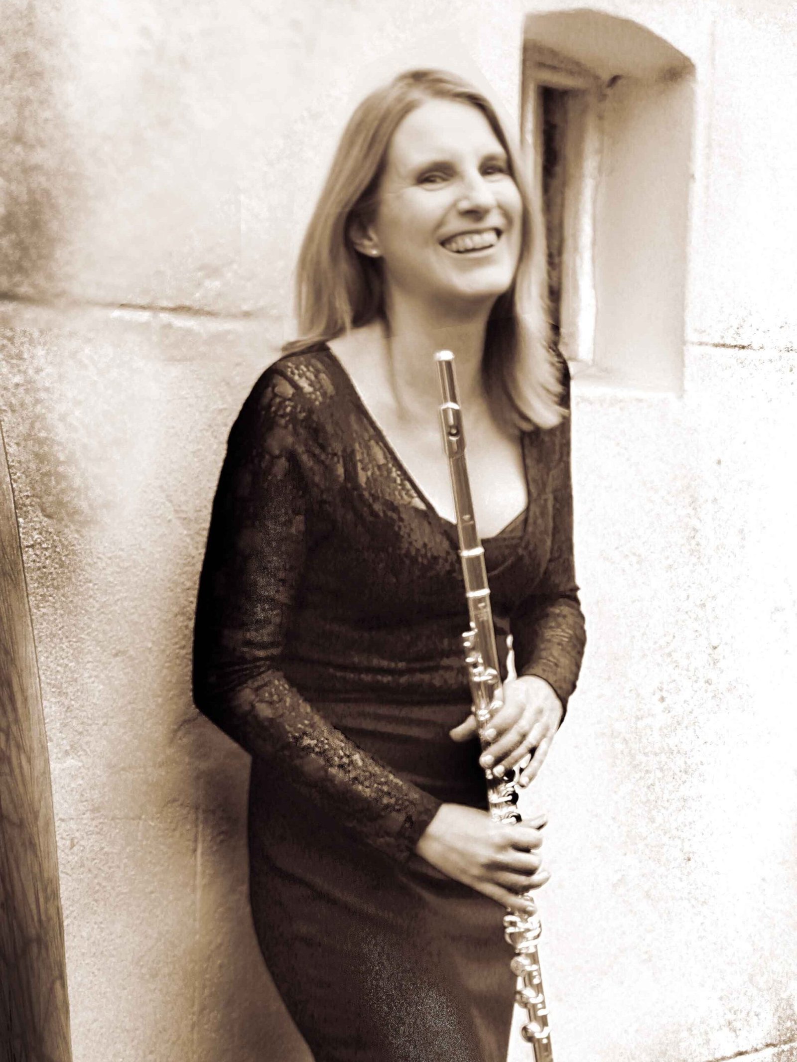 theatre-artist-template-repertoire-img-1 Elisabeth Parry flutist